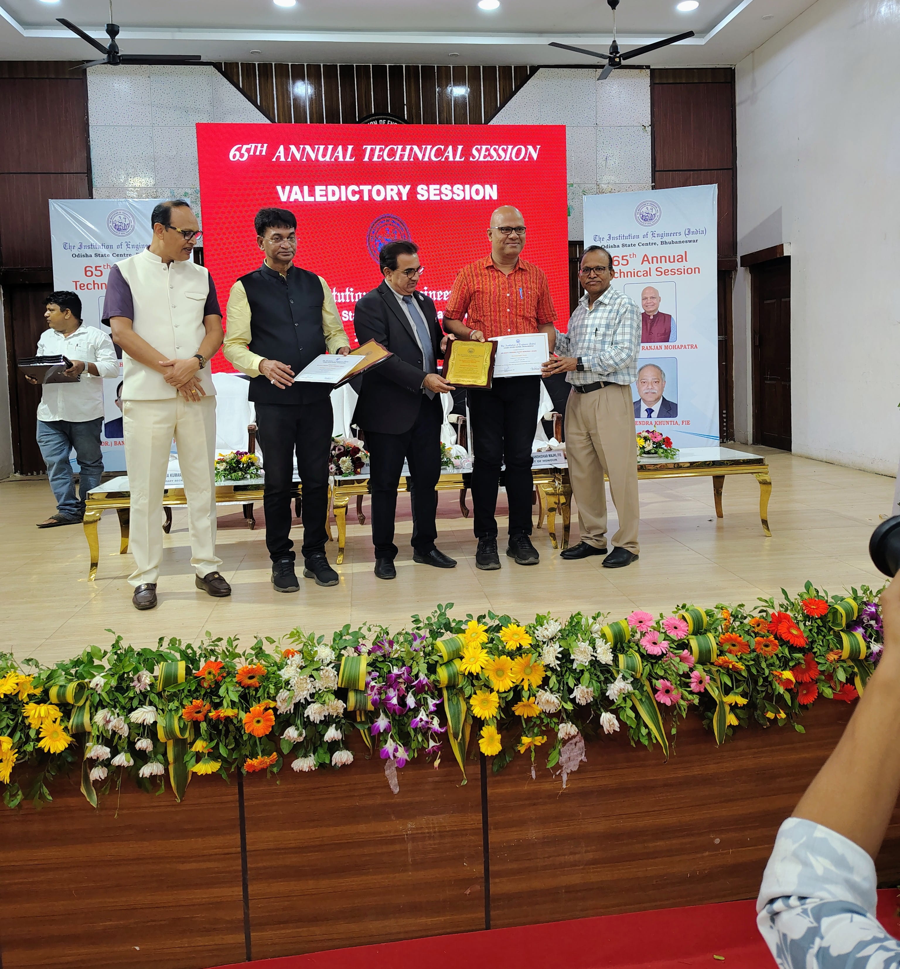 Dr. Saubhagya Kumar Panigrahi-Civil Engineering Department-Avaya Chandra Nayak Memorial Award